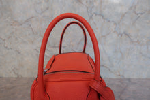 Load image into Gallery viewer, HERMES LINDY 26 Clemence leather Orange poppy C Engraving Shoulder bag 800090076
