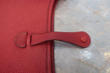 Load image into Gallery viewer, HERMES EVELYNE TPM Clemence leather Rouge garance Y Engraving Shoulder bag 700120181