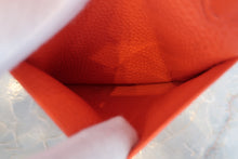 Load image into Gallery viewer, HERMES LINDY 26 Clemence leather Orange poppy C Engraving Shoulder bag 800090076