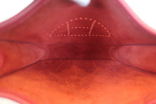 Load image into Gallery viewer, HERMES EVELYNE TPM Clemence leather Rouge garance Y Engraving Shoulder bag 700120181