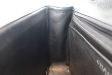 Load image into Gallery viewer, CHANEL Medium Matelasse single flap chain shoulder bag Caviar skin Black/Silver hadware Shoulder bag 700090016