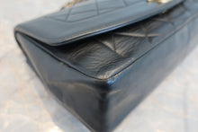 Load image into Gallery viewer, CHANEL Diana matelasse chain shoulder bag Lambskin Black/Gold hadware Shoulder bag 800040084