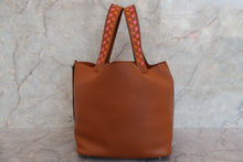 画像をギャラリービューアに読み込む, HERMES/エルメス ピコタンロックMMトレサージュ ヴォーエプソン ゴールド/ローズアザレ/オレンジ D刻印 ハンドバッグ 700110088