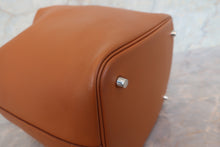 画像をギャラリービューアに読み込む, HERMES/エルメス ピコタンロックMMトレサージュ ヴォーエプソン ゴールド/ローズアザレ/オレンジ D刻印 ハンドバッグ 700110088