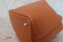 画像をギャラリービューアに読み込む, HERMES/エルメス ピコタンロックMMトレサージュ ヴォーエプソン ゴールド/ローズアザレ/オレンジ D刻印 ハンドバッグ 700110088