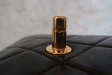 將圖片載入圖庫檢視器 CHANEL/シャネル 中マトラッセシングルフラップチェーンショルダーバッグ ラムスキン ブラック/ゴールド金具 ショルダーバッグ 800010188