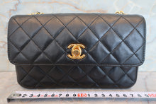 Load image into Gallery viewer, CHANEL Mini matelasse chain shoulder bag Lambskin Black/Gold hadware Shoulder bag 700080224