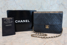 画像をギャラリービューアに読み込む, CHANEL/シャネル マトラッセプッシュロックチェーンショルダーバッグ ラムスキン ブラック/ゴールド金具 ショルダーバッグ 800060055