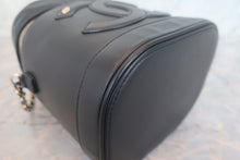 Load image into Gallery viewer, CHANEL CC mark vanity Lambskin Black/Gold hadware Vanity 700120164