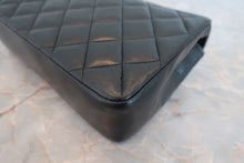 Load image into Gallery viewer, CHANEL Mini matelasse chain shoulder bag Lambskin Black/Gold hadware Shoulder bag 700070275