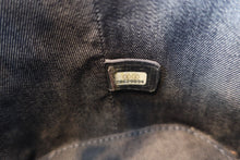 Load image into Gallery viewer, CHANEL CC mark vanity Lambskin Black/Gold hadware Vanity 700120164