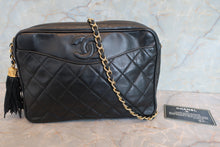 Load image into Gallery viewer, CHANEL Matelasse fringe chain shoulder bag Lambskin Black/Gold hadware Shoulder bag 700080217