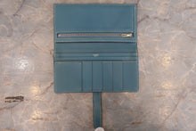 Load image into Gallery viewer, HERMES  Bearn Soufflet Epsom leather Blue jean □K Engraving Wallet 700090225