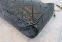 Load image into Gallery viewer, CHANEL Matelasse fringe chain shoulder bag Lambskin Black/Gold hadware Shoulder bag 700080217