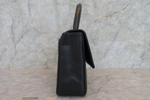 Load image into Gallery viewer, CHANEL Mademoiselle Hand bag Caviar skin Black/Gold hadware Hand bag 700030005