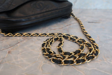 Load image into Gallery viewer, CHANEL Matelasse fringe chain shoulder bag Lambskin Black/Gold hadware Shoulder bag 700080217