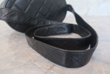 Load image into Gallery viewer, CHANEL Matelasse fringe shoulder bag Lambskin Black/Gold hadware Shoulder bag 700120194