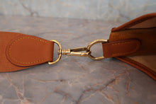 Load image into Gallery viewer, HERMES EVELYNE1 GM Toile H/Leather Beige/Natural □A Engraving Shoulder bag 800090006