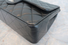 Load image into Gallery viewer, CHANEL Medium Matelasse single flap chain shoulder bag Lambskin Black/Silver hadware Shoulder bag 700090027