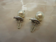 將圖片載入圖庫檢視器 CHANEL/シャネル ココマークピアス  銀メッキ  シルバー  ピアス  20120106