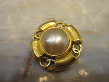 將圖片載入圖庫檢視器 CHANEL/シャネル ココマークパールイヤリング 金メッキ ゴールド イヤリング 400040092