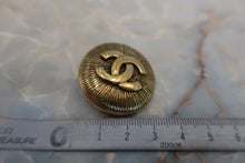 Load image into Gallery viewer, CHANEL CC mark brooch Gold plate Gold Brooch 400050037
