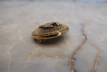 将图片加载到图库查看器,CHANEL/香奈儿 经典双C 胸针 镀金 Gold(金色) 胸针 400050039