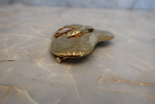Load image into Gallery viewer, CHANEL CC mark Heart broochGold plate Gold Brooch 400050045