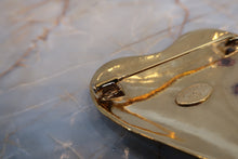 Load image into Gallery viewer, CHANEL CC mark Heart broochGold plate Gold Brooch 400050045