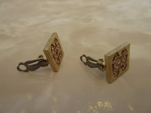 將圖片載入圖庫檢視器 CHANEL/シャネル ココマークラインストーンイヤリング  金メッキ  ゴールド  イヤリング   300010170