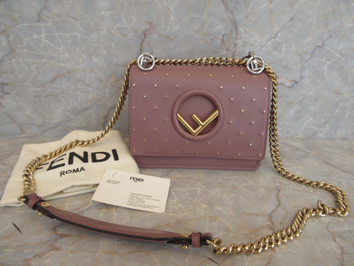 FENDI/フェンディ キャナイエフチェーンショルダーバッグ レザー