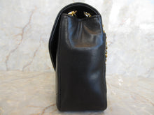 Load image into Gallery viewer, CHANEL V-Stitch single flap chain shoulder bag Lambskin Black  Shoulder bag 300090074