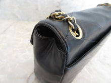 Load image into Gallery viewer, CHANEL V-Stitch single flap chain shoulder bag Lambskin Black  Shoulder bag 300090074