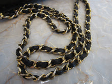 Load image into Gallery viewer, CHANEL V-Stitch single flap chain shoulder bag Lambskin Black  Shoulder bag 300090074