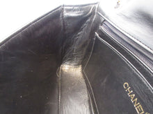 Load image into Gallery viewer, CHANEL V-Stitch single flap chain shoulder bag Lambskin Black  Shoulder bag 300090074