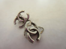 將圖片載入圖庫檢視器 CHANEL/シャネル ココマークイヤリング  銀メッキ  シルバー  イヤリング  20110139