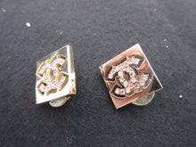 將圖片載入圖庫檢視器 CHANEL/シャネル ココマークラインストーンイヤリング ゴールド 金メッキ 300040004