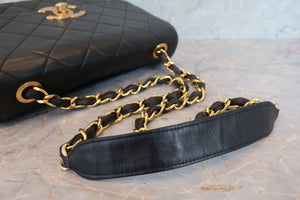 CHANEL/シャネル マトラッセチェーンショルダーバッグ ラムスキン ブラック/ゴールド金具 ショルダーバッグ 700070273