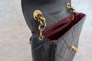 CHANEL/シャネル マトラッセチェーンショルダーバッグ ラムスキン ブラック/ゴールド金具 ショルダーバッグ 700070273