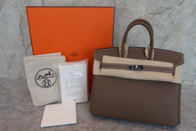 Load image into Gallery viewer, HERMES BIRKIN 25 Togo leather Etoupe gray D Engraving Hand bag 700060108

