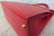 画像をギャラリービューアに読み込む, HERMES／エルメス ケリー28 クシュベル ルージュヴィフ 〇W刻印 ショルダーバッグ 800020020
