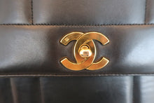 Load image into Gallery viewer, CHANEL Mademoiselle hand bag Lambskin Black/Gold hadware Hand bag 600050063
