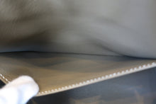 Load image into Gallery viewer, HERMES BIRKIN 25 Togo leather Etoupe gray D Engraving Hand bag 700060108
