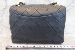 CHANEL/シャネル ミニマトラッセシングルフラップチェーンショルダーバッグ ラムスキン ネイビー/ゴールド金具 ショルダーバッグ 700070225
