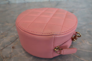 CHANEL/シャネル マトラッセラウンドチェーンショルダーバッグ ラムスキン ピンク/ゴールド金具 ショルダーバッグ 700090023
