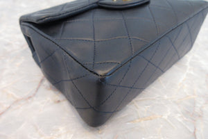 CHANEL/シャネル ミニマトラッセシングルフラップチェーンショルダーバッグ ラムスキン ネイビー/ゴールド金具 ショルダーバッグ 700070225