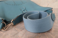 Load image into Gallery viewer, HERMES  EVELYNE1 GM Clemence leather Blue jean □I Engraving Shoulder bag 700120209
