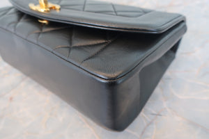 CHANEL/シャネル ダイアナマトラッセチェーンショルダーバッグ ラムスキン ブラック/ゴールド金具 ショルダーバッグ 700090028