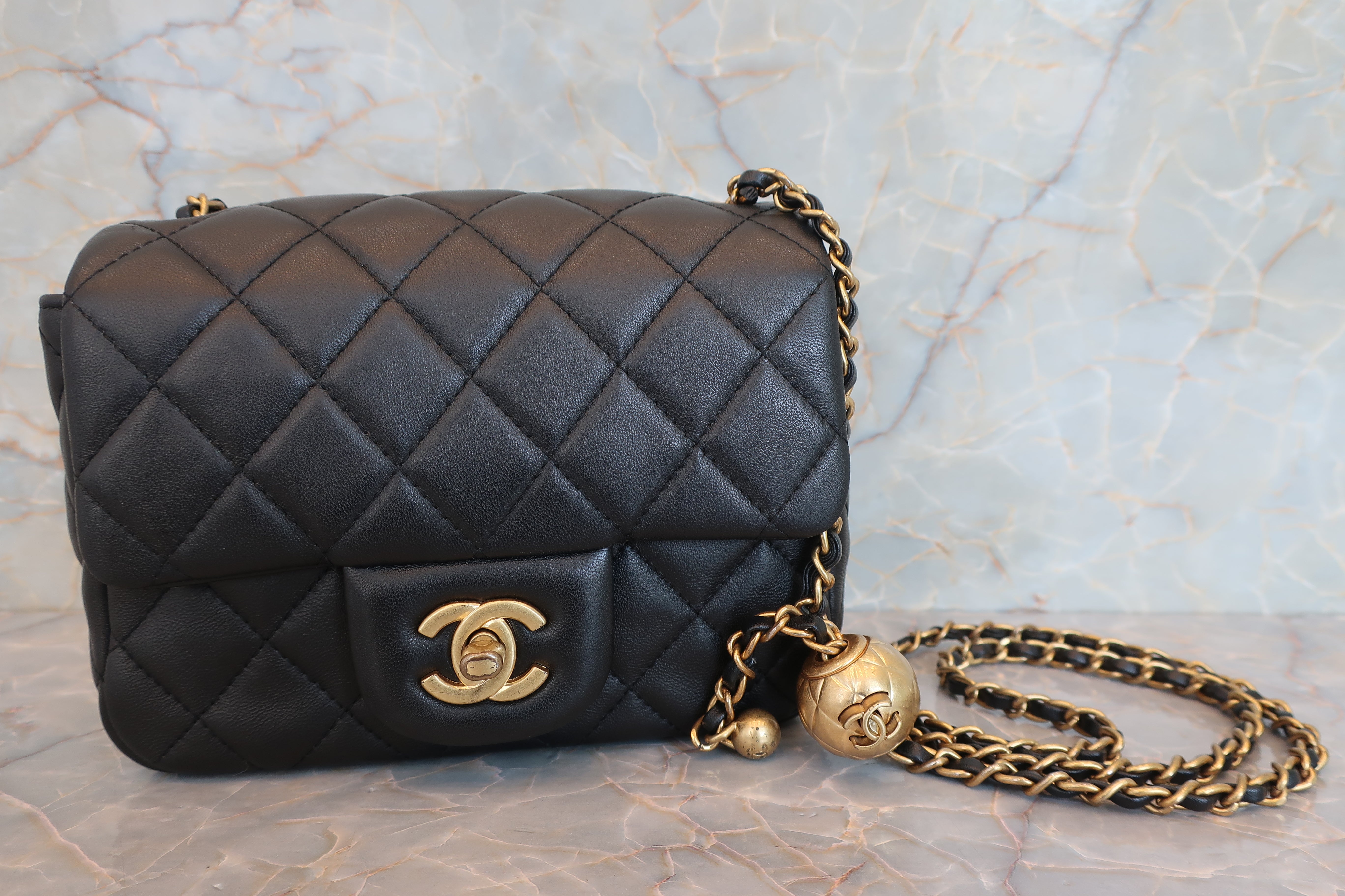 【遊び心が光る限定ボックスバッグ】CHANEL ショルダーバッグ CHANEL】シャネル 31 ミニ ショッピング バッグ (CHANEL
