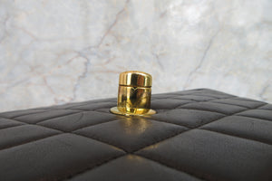 CHANEL/シャネル 中マトラッセシングルフラップチェーンショルダーバッグ ラムスキン ブラック/ゴールド金具 ショルダーバッグ 700080168